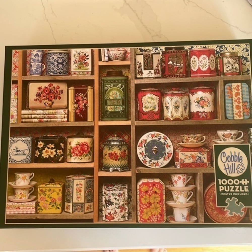 Cobble Hill‎ Vintage Tins 1000 Piece Jigsaw Puzzle with Poster Nostalgic